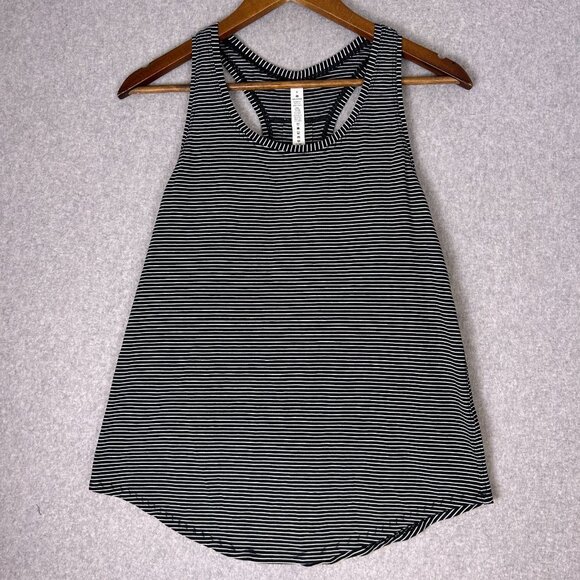 Lululemon Love Tank Top Women's 6 Pleated Black White Stripe Workout Racerback - Picture 1 of 8